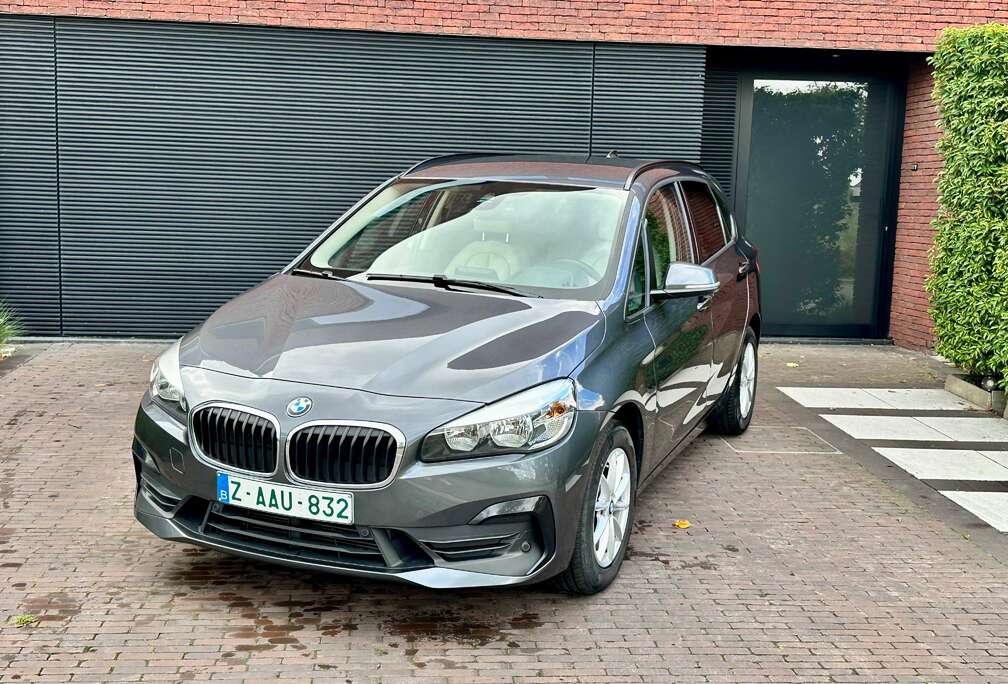 BMW D ACTIVE TOURER SPORT PACK/LEDER VERWARMD/CRUISE