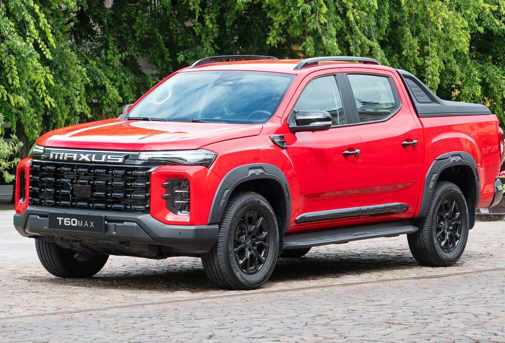 MAX Luxury 4x4 Diesel  Pick-Up