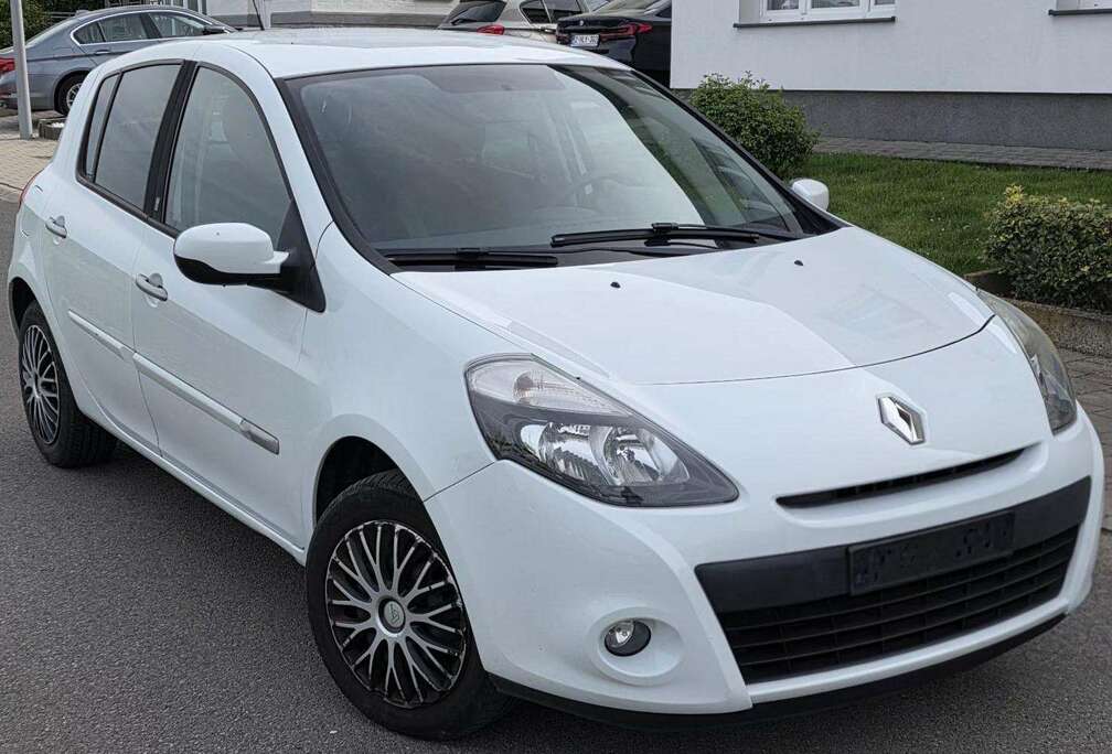 Renault Clio 1.5 dCi Ice-Watch FAP