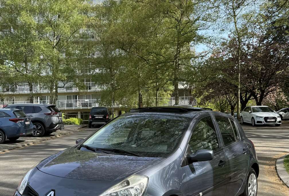 Renault 1.4i 16v Privilège