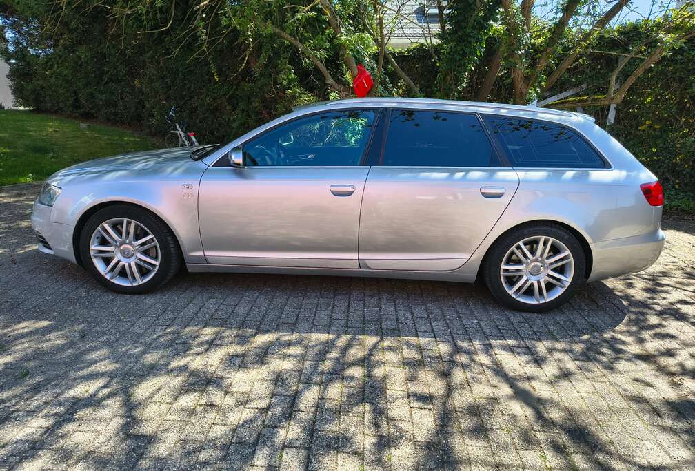 Audi S6 SW 5.2i V10 40v FSI Quattro Tiptronic