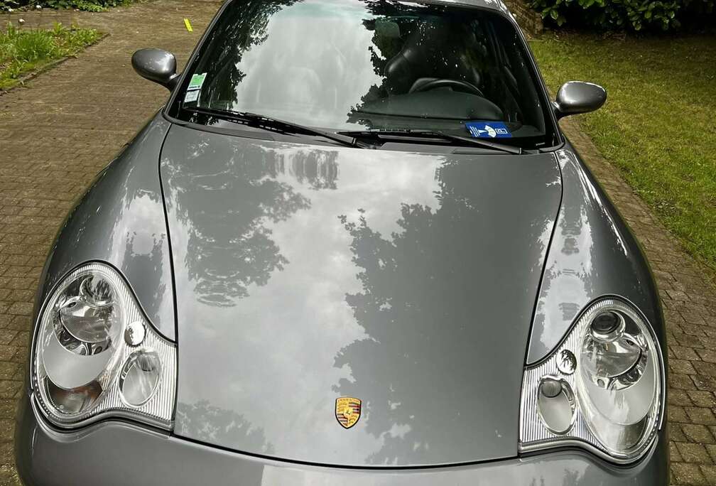 Porsche 4S