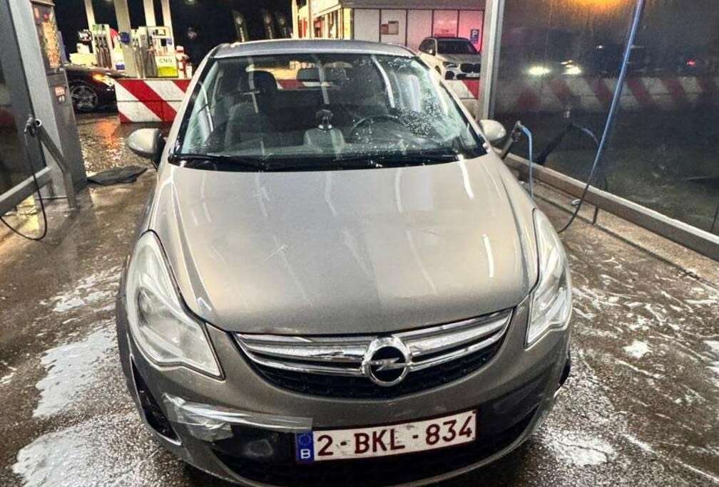 Opel 1.2i Enjoy Easytronic