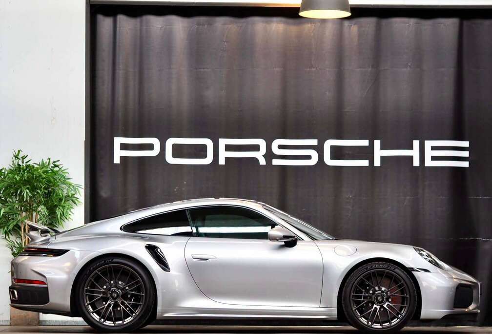 Porsche 992.2 Turbo S Biturbo 3.6 T-Hybrid pdk Coupé * 1st owner * Garantie usine Porsche * TVA déductible *