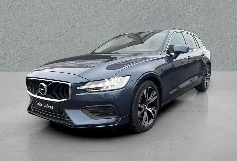 Volvo Core, B4 Mild hybrid, Benzine