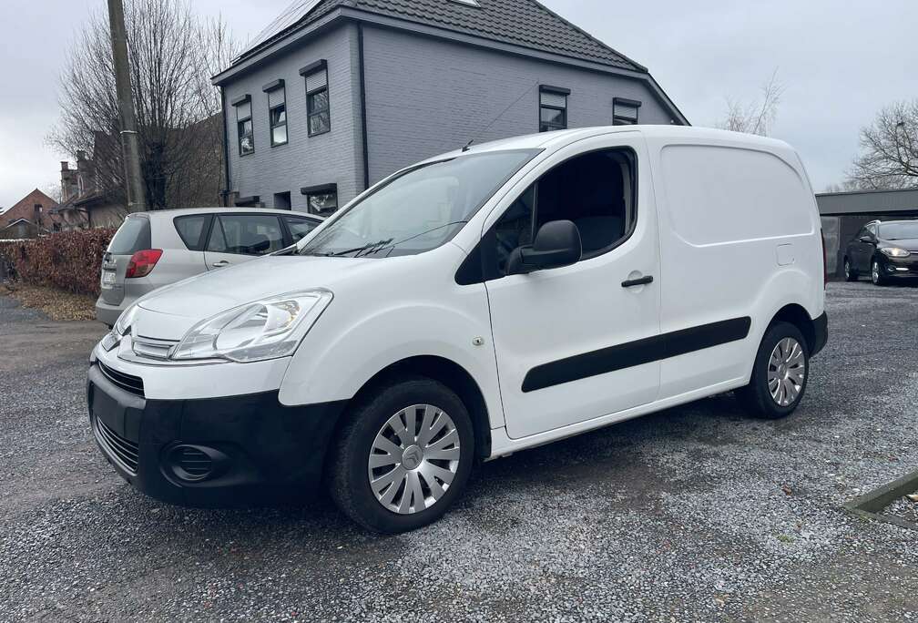 Citroen 1.6 HDi ,lichte vracht,3 plaatsen,1e eigenaar,...