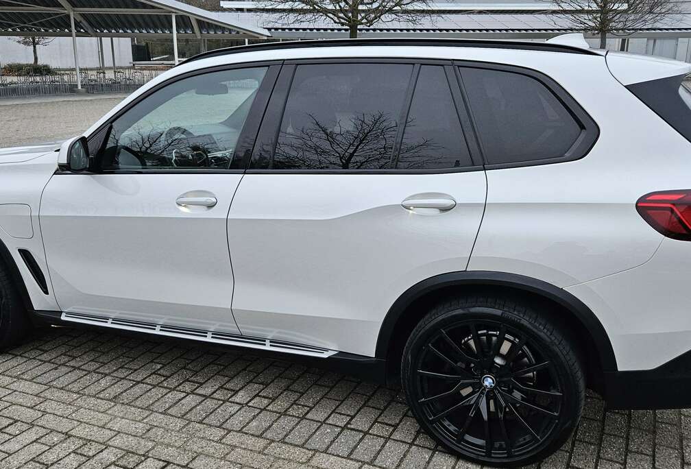 BMW X5 xDrive45e xLine