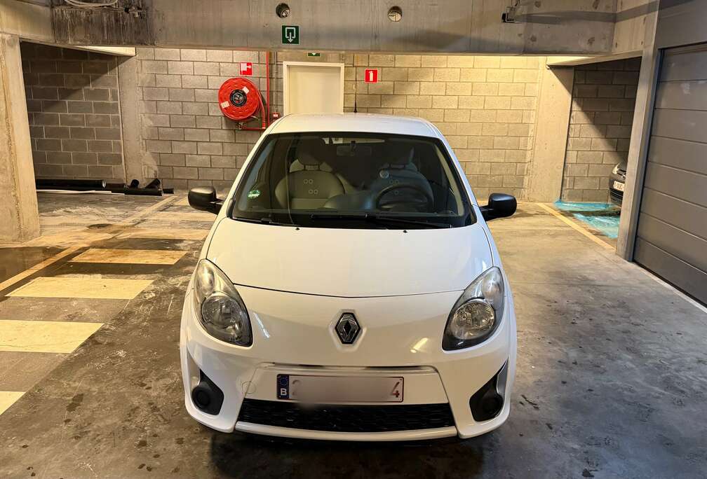 Renault 1.2i Exception