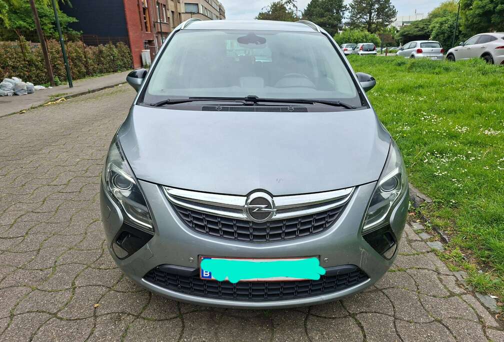 Opel Zafira 1.4 Turbo Cosmo