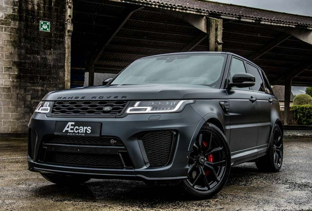 Land Rover *** 5.0 V8 / SVR / FULL OPTION / VAT / CARBON ***