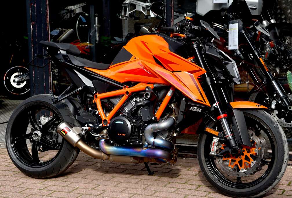 ***MOTO VERTE***