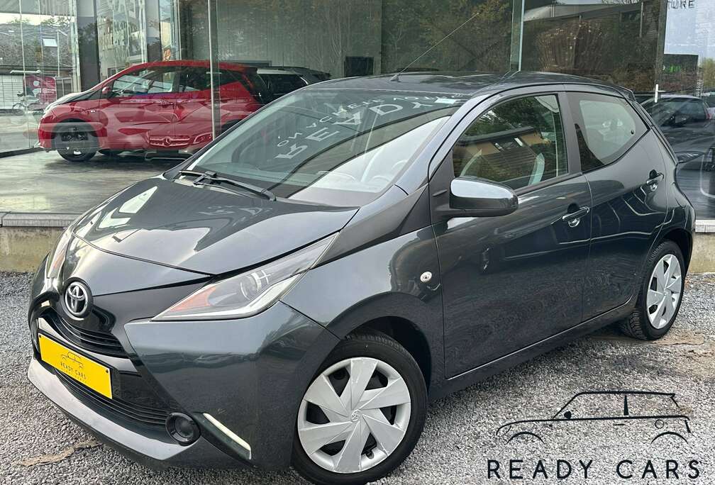 Toyota 1.0i*CAMERA*AC*CARNET COMPLET TOYOTA*GARANTIE