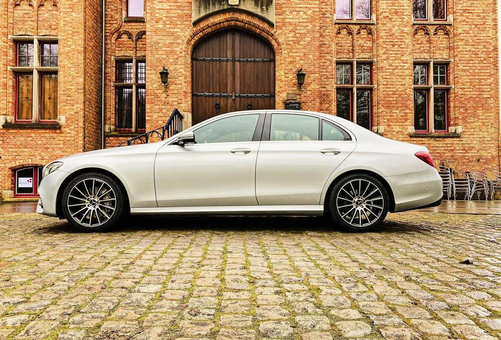 Mercedes-Benz E 220 d 9G-TRONIC AMG Line