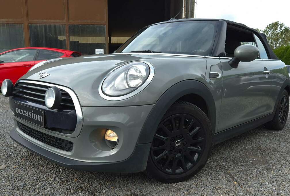 MINI Cabriolet 1.5 DA