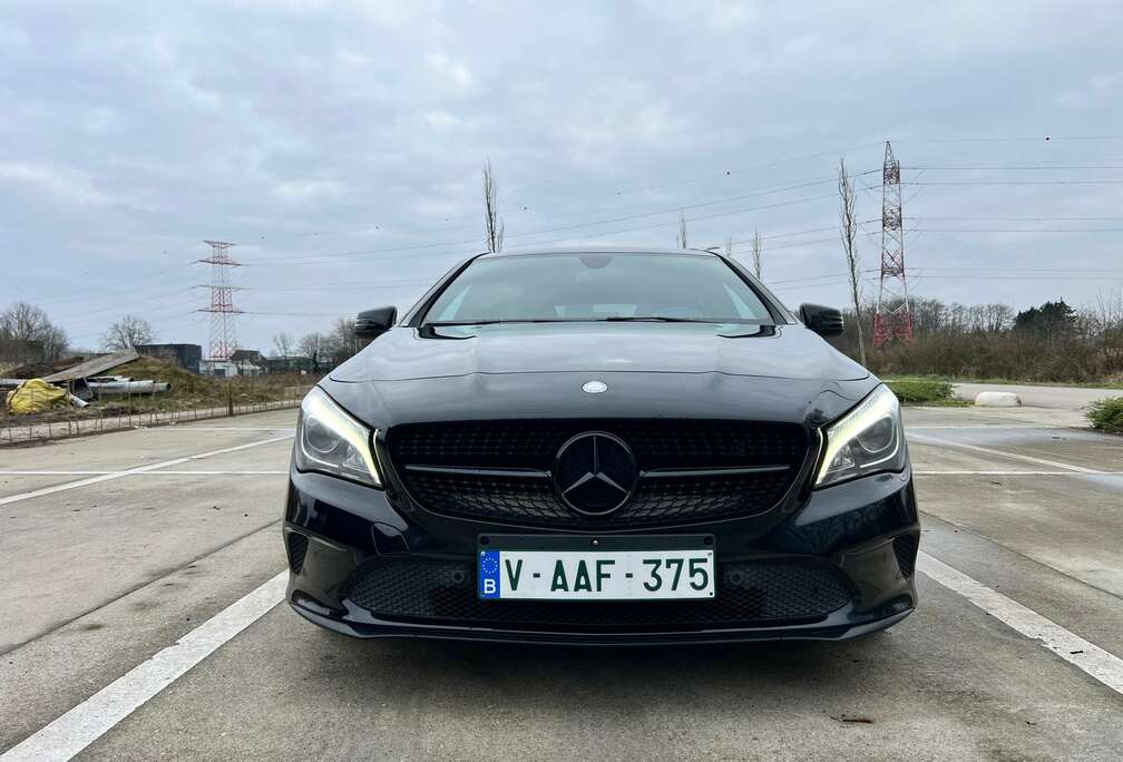 Mercedes-Benz Shooting Brake 7G-DCT LED/PDC/Navi Top Staat