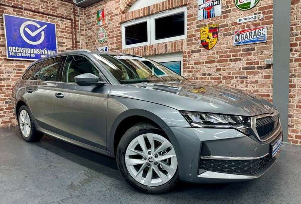 Skoda Octavia Combi 2.0 TDi 150cv Auto Selection