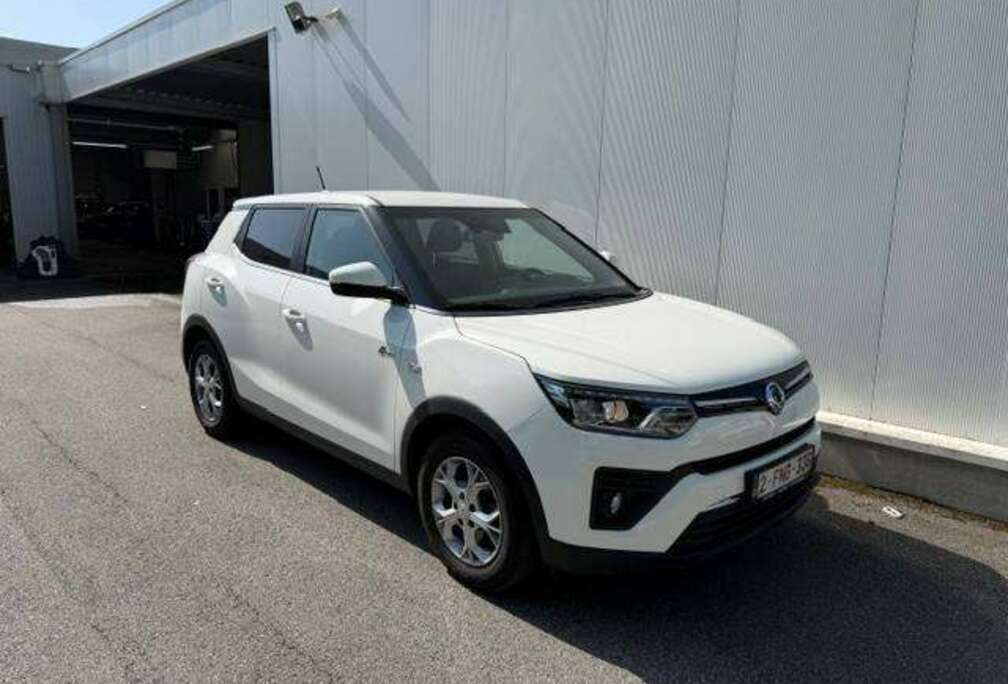 SsangYong Tivoli 1.5 T-GDI 2WD Amber