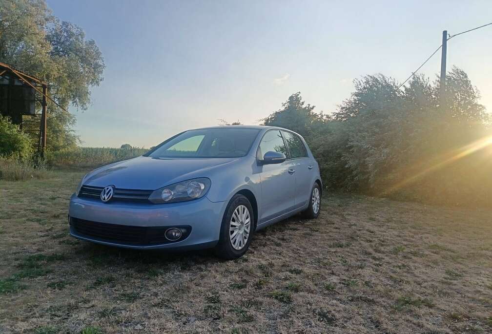 Volkswagen Golf 1.6 CR TDi BlueMotion DPF