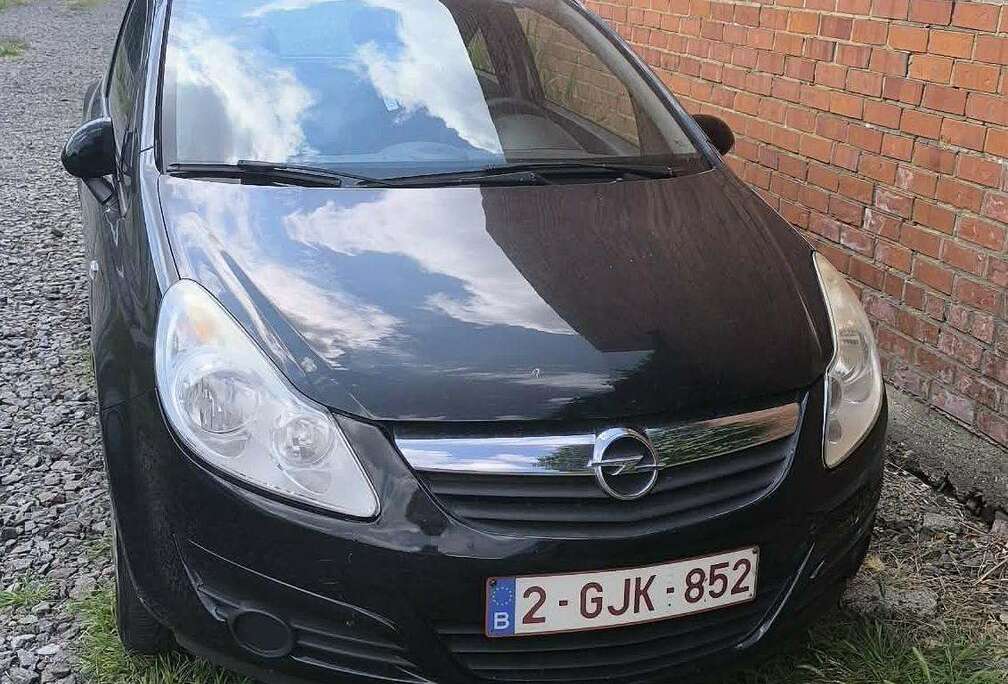 Opel Corsa 1.0i Essentia