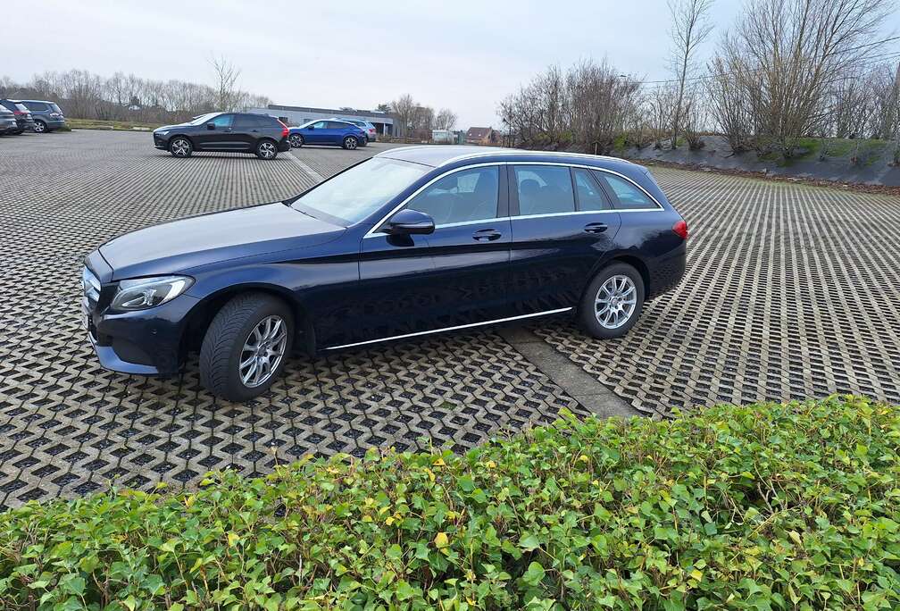 Mercedes-Benz C 180 (BlueTEC) d T Avantgarde