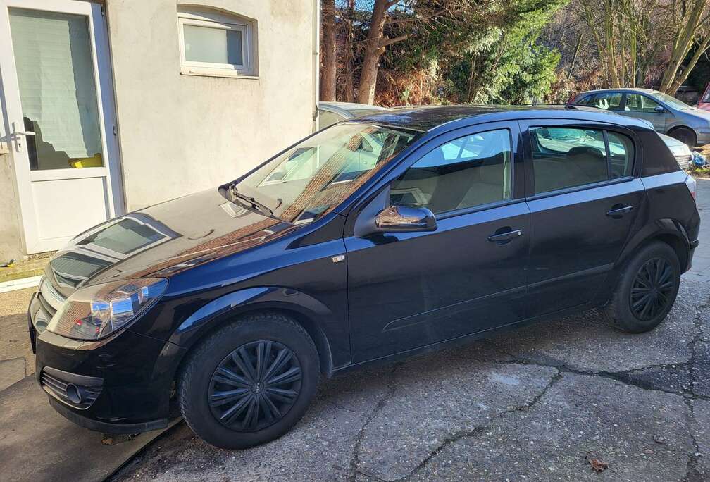 Opel 1.6 Edition Plus