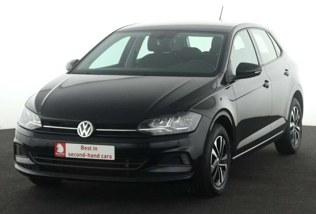 Volkswagen UNITED 1.6 TDI DSG7 + A/T + CARPLAY + PDC + ALU 15