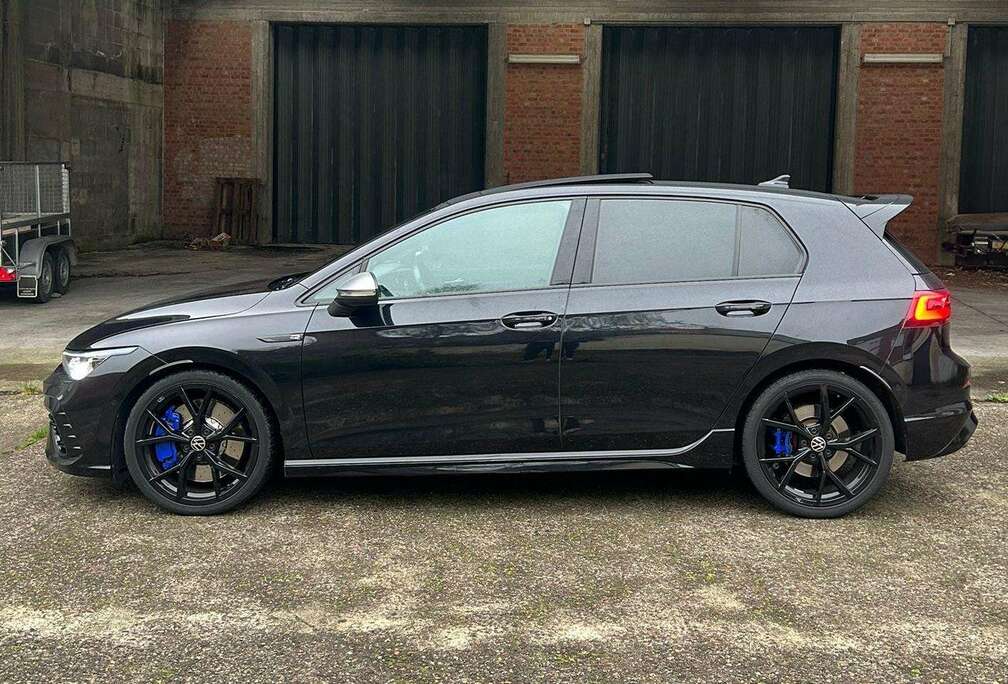Volkswagen 8R 2.0 TSI Performance