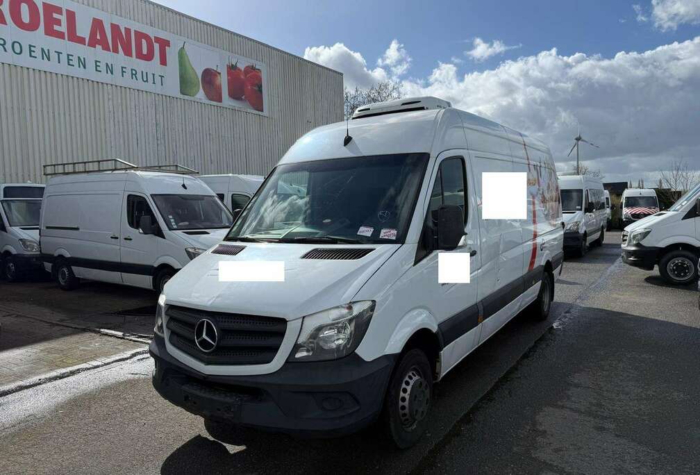 Mercedes-Benz 519 (Stock ID 99238)