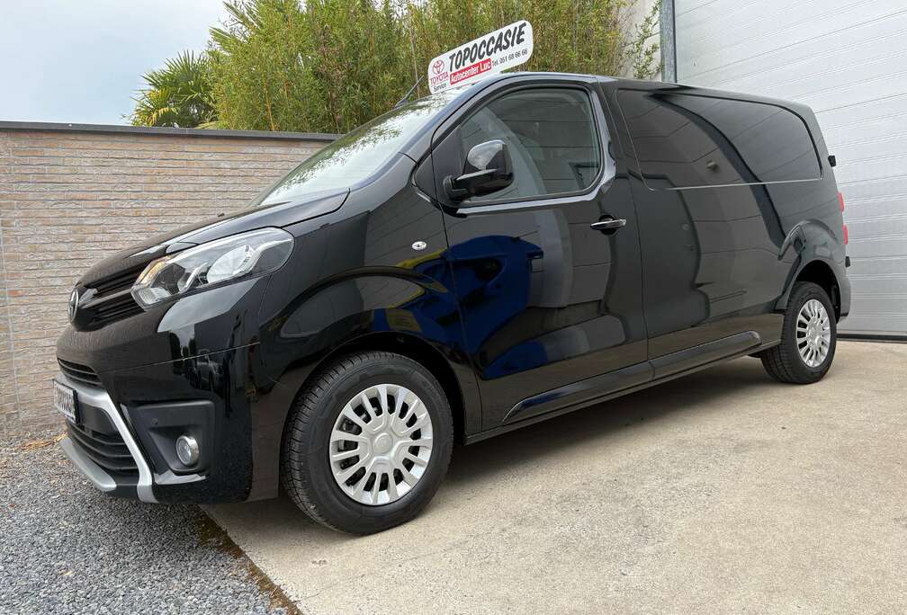 Toyota Proace 2.0 D-4D Medium Comfort / €18950+btw/ 48083km