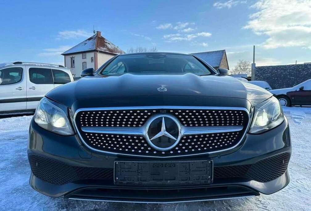 Mercedes-Benz Coupe E 220 d 4-Matic