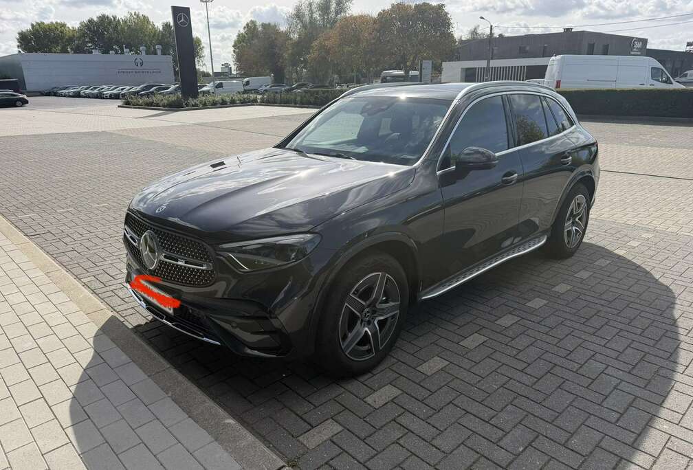 Mercedes-Benz AMG Line