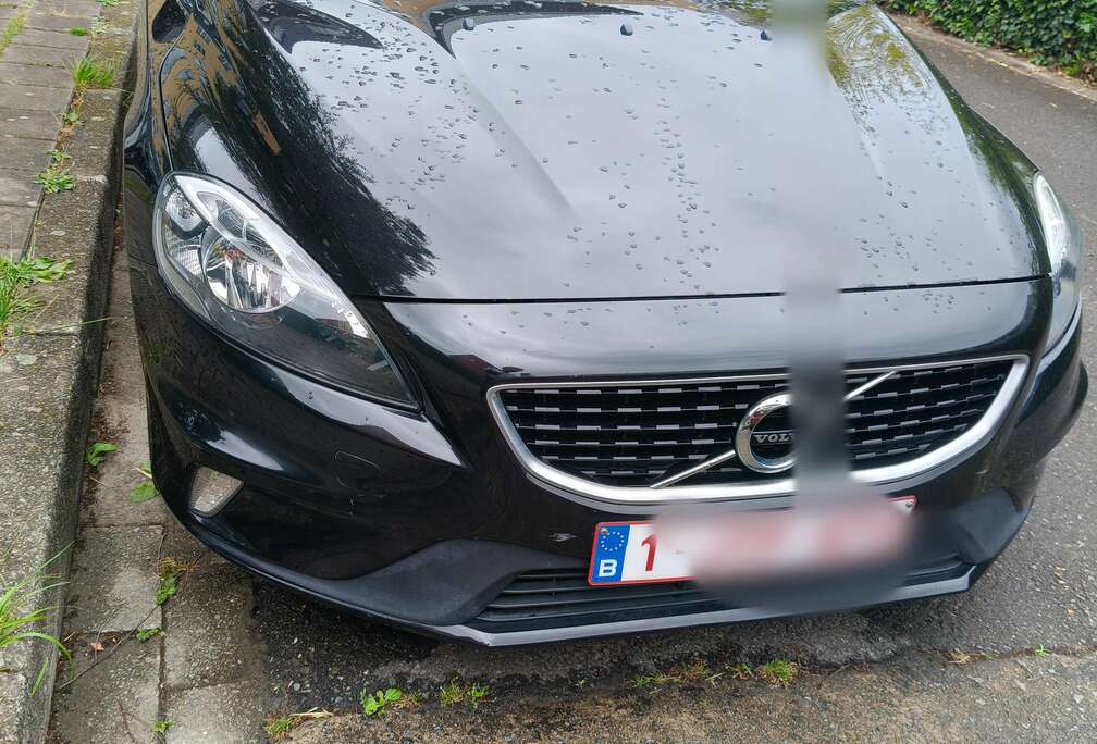 Volvo V40 D2 RDesign