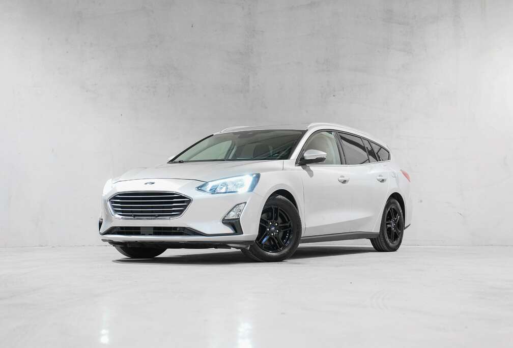 Ford  AUTOMATIQUE  TOP ETAT  BLACK PACK  TVA