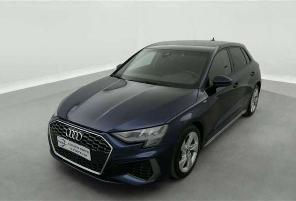 Audi 30 TFSI S line CARPLAY / FULL LED