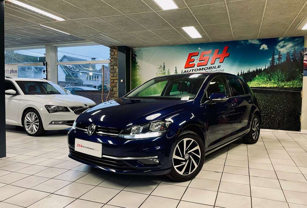 Volkswagen RESERVEE//RESERVEE***