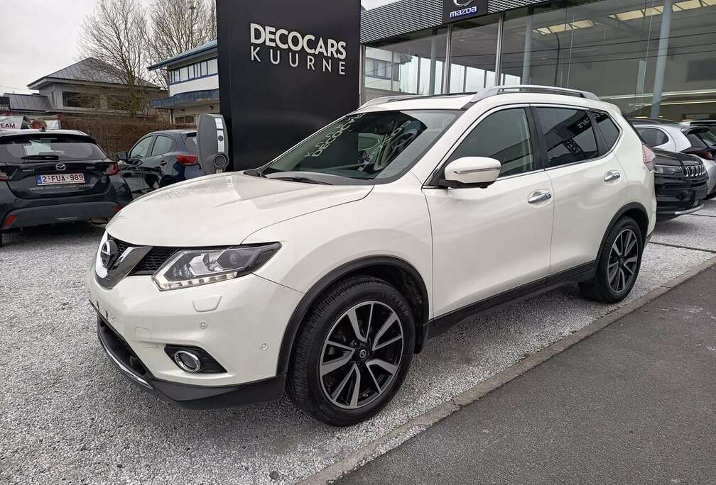 Nissan Leder / 360 Camera / Navi / Cruise Control