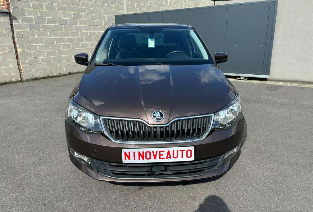 Skoda 1.0i Active*AIRCO USB Elect Ruiten PARKSENSOR AUX