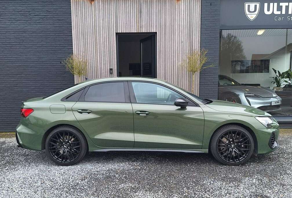 Audi 333pk AUTOMAAT/CARBON/MATRIX/NAVI/ACC