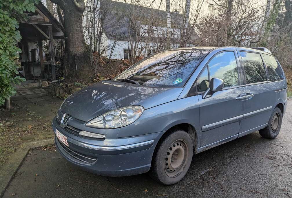 Peugeot 807 2.0 HDi SR Confort FAP