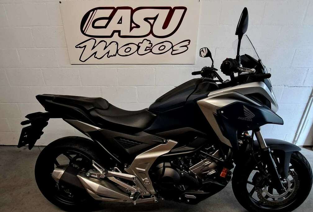 Honda NC750X DC T