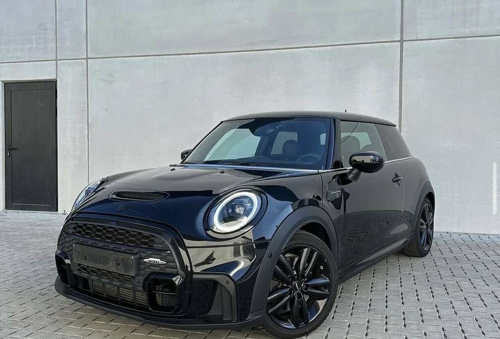 MINI 2.0 JCW Trim Pano/keyles/harman Cardon/leder/car
