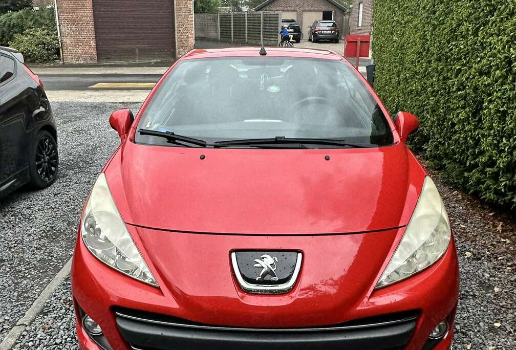 Peugeot CC 1.6i