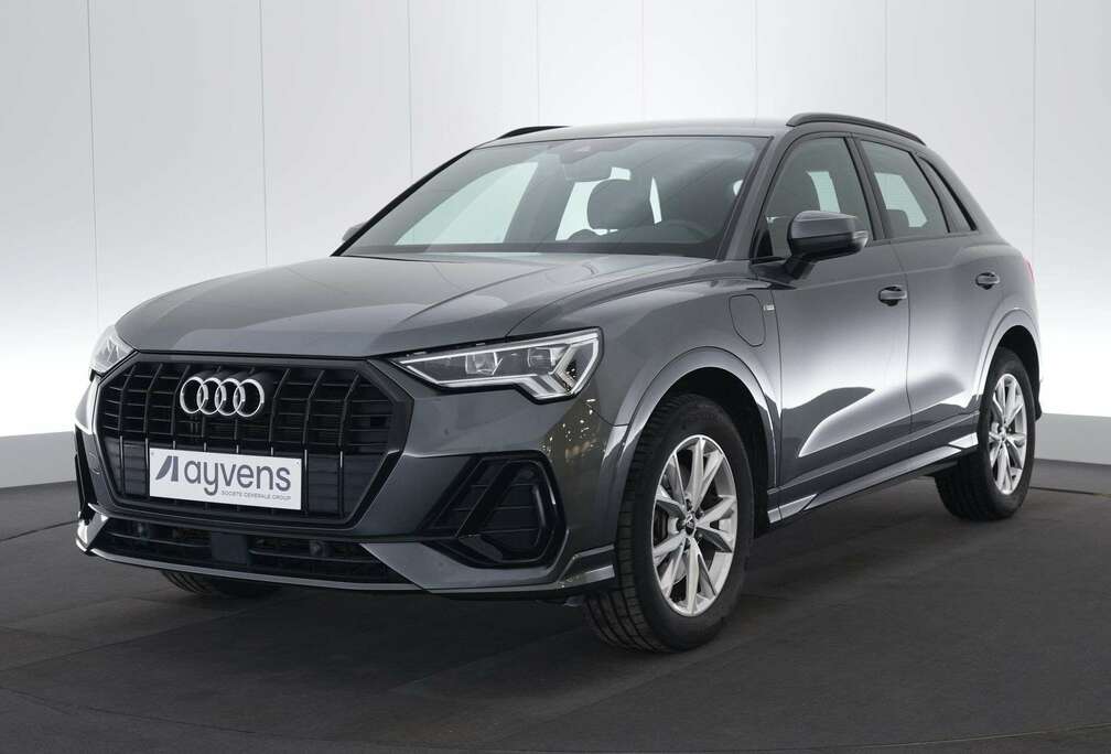 Audi 45 TFSIe PHEV S-Tronic S-Line Shadow Business LEDE