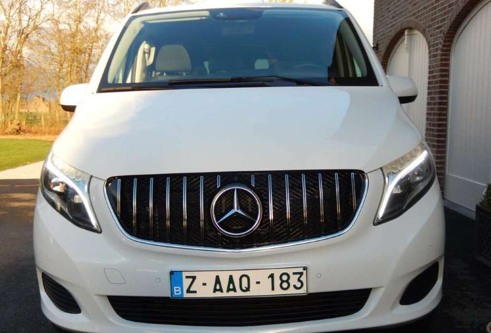 Mercedes-Benz DUB.CAB .LIC. VR. AUTOM. 116CDI,, TREKM.2.500 KG