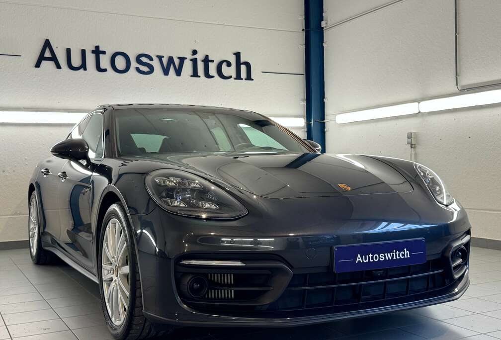 Porsche 4 E-Hybrid Platinum Edition/Pano/Headup/AdaptCruis