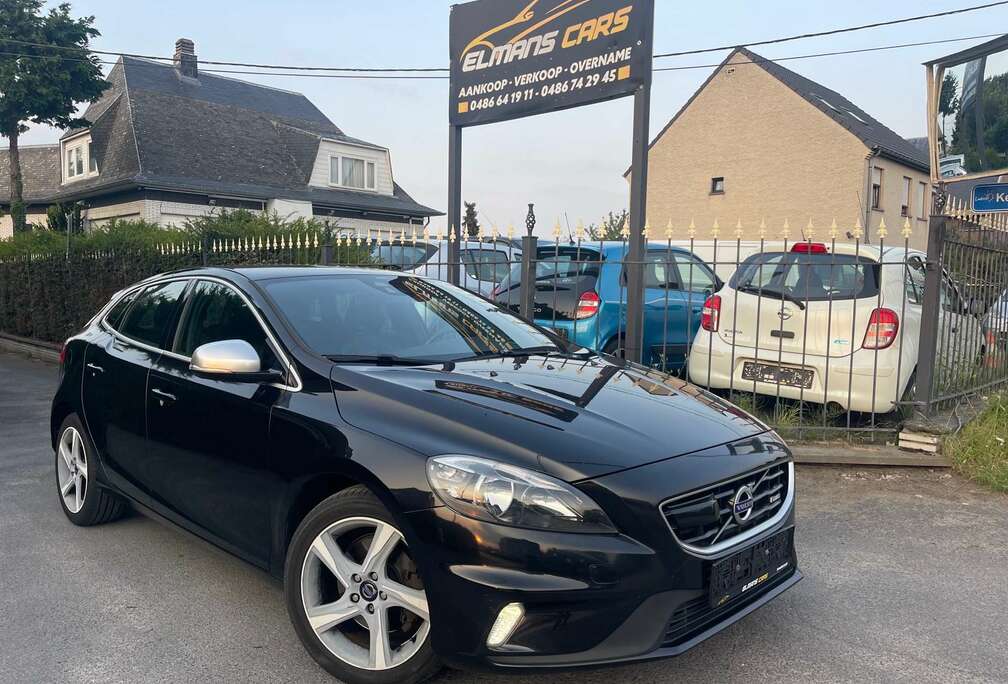 Volvo 1.6 T3 R-Design//Cuire//Navi//Caméra//1ier Propri