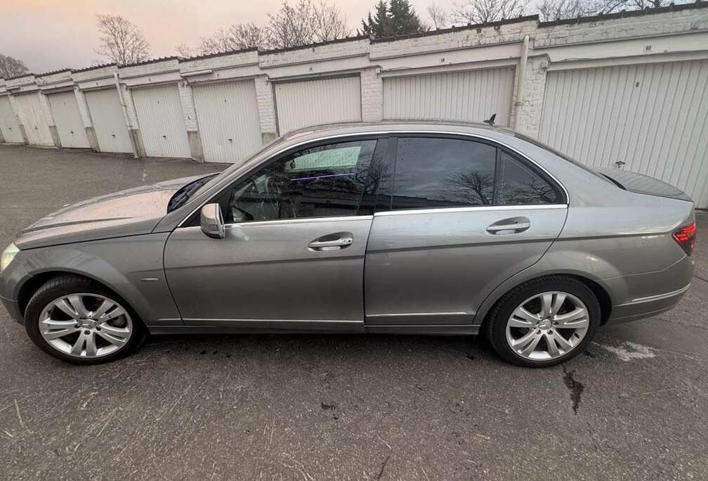 Mercedes-Benz Kompressor BlueEFFICIENCY Avantgarde