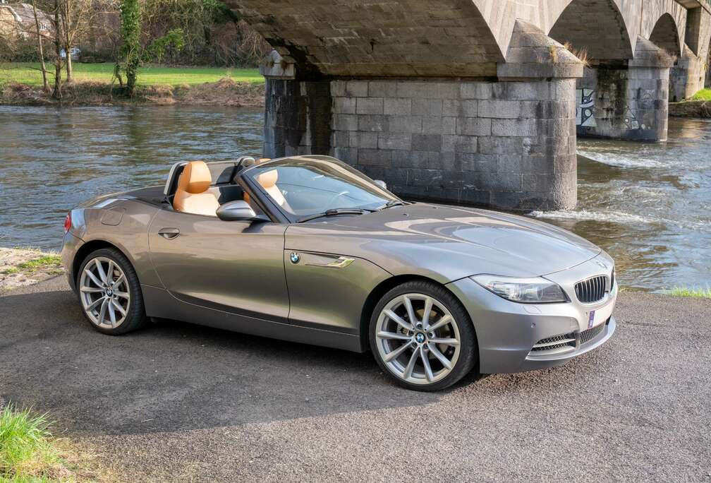 BMW Z4 2.5i sDrive23i