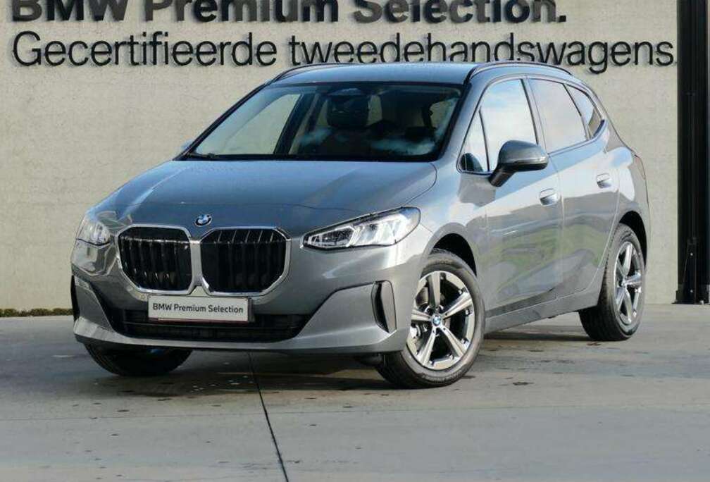 BMW 216iA  CAMERA  LEATHER