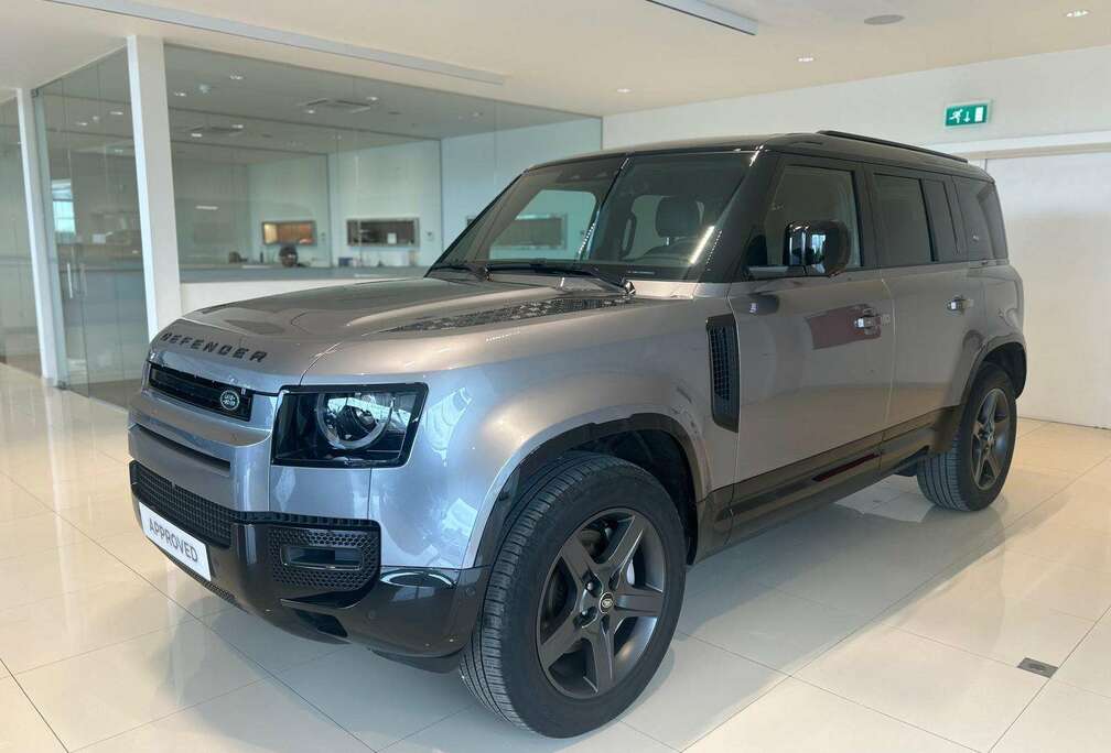 Land Rover D300 X-Dynamic SE